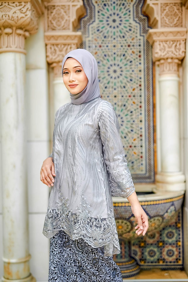 NORMAH KURUNG LACE TOP