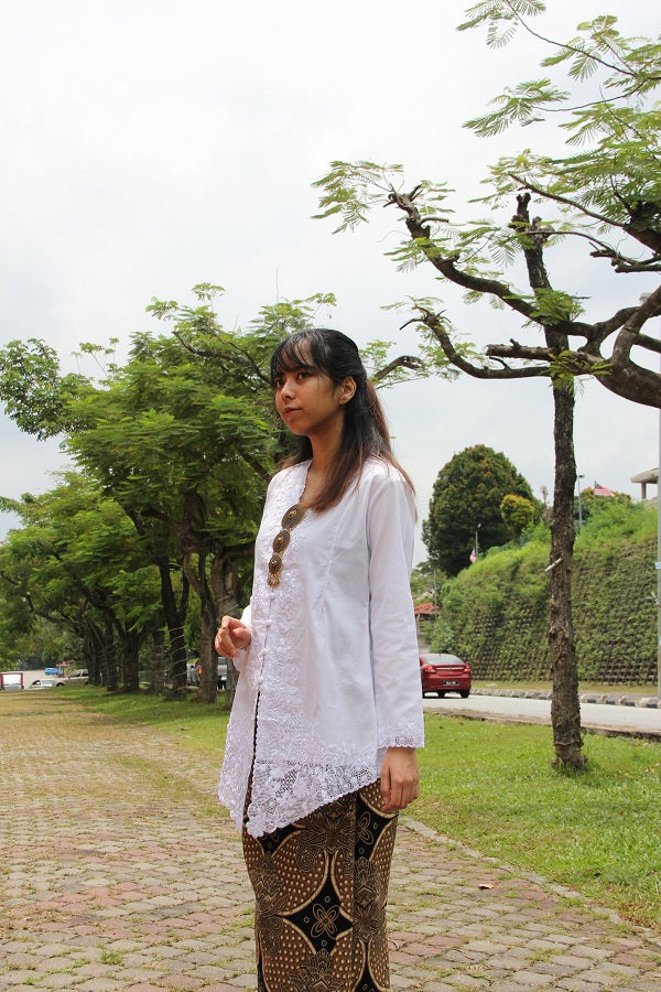 MARIAM KEBAYA TOP - SULAM