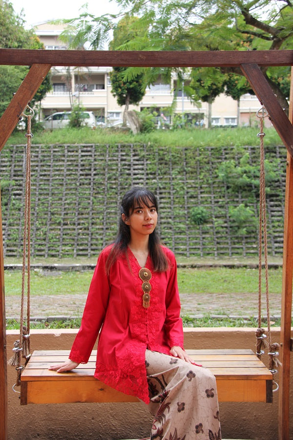 MARIAM KEBAYA TOP - SULAM