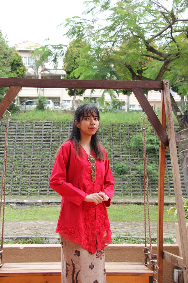 MARIAM KEBAYA TOP - SULAM