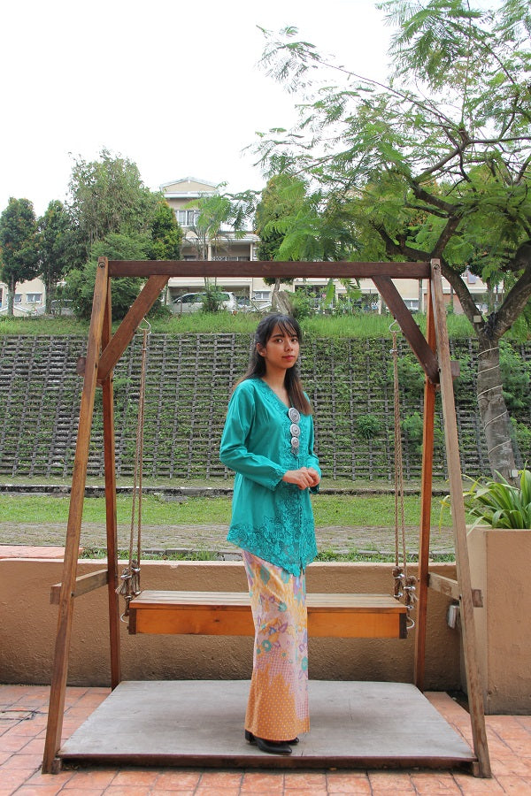 MARIAM KEBAYA TOP - SULAM