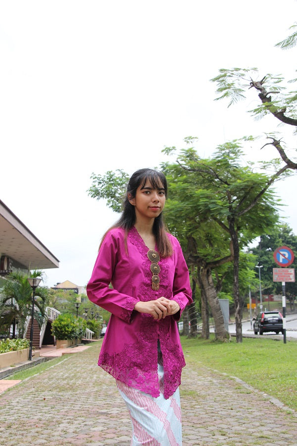 MARIAM KEBAYA TOP - SULAM