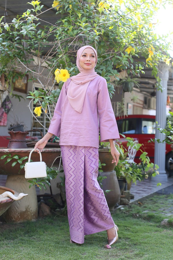 WATI LINEN TOP