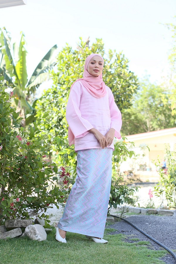 WATI LINEN TOP