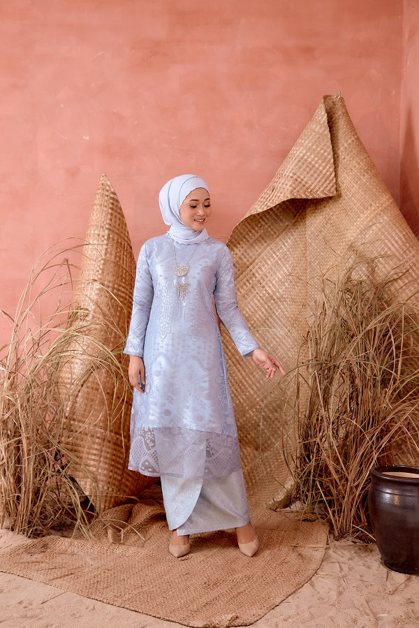 WIDURI KURUNG LACE TOP