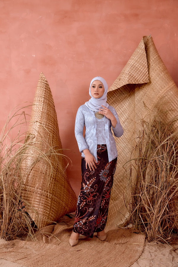TAHLIA KEBAYA LACE TOP
