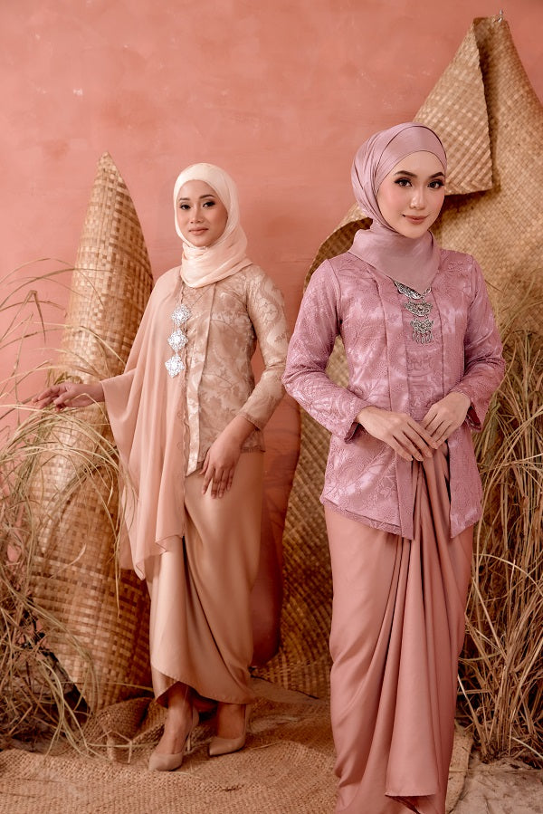 TAHLIA KEBAYA LACE TOP