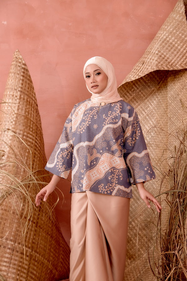 MELATI BATIK TOP