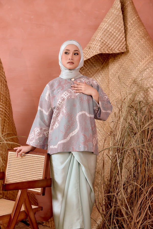 MELATI BATIK TOP