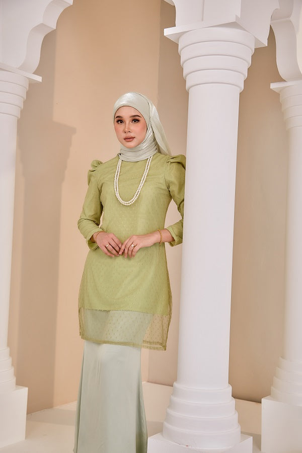 LARA KURUNG LACE