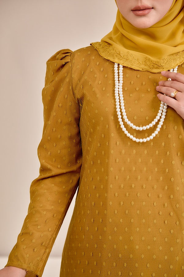 LARA KURUNG LACE