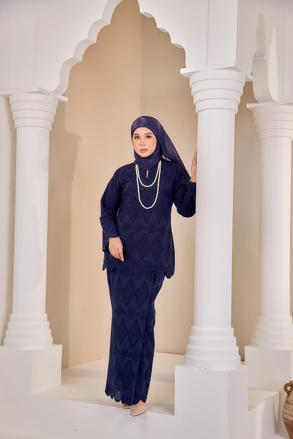 FIONA EMBROIDERY KURUNG