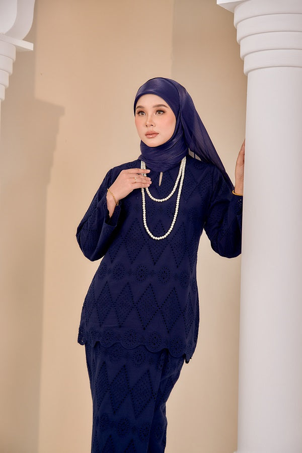 FIONA EMBROIDERY KURUNG