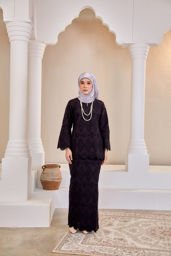 FIONA EMBROIDERY KURUNG