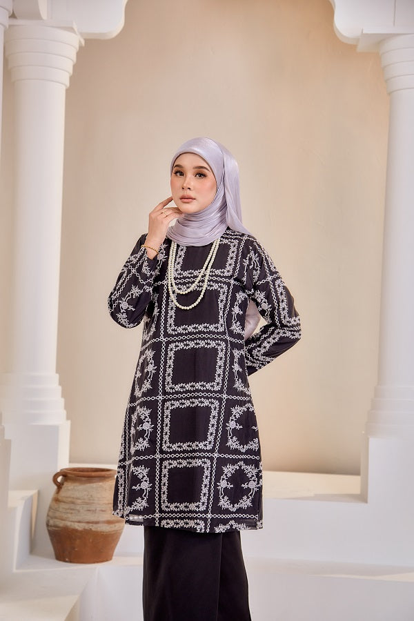 AMORA KURUNG