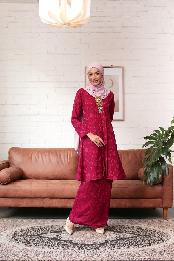 ZAHARA KEBARUNG
