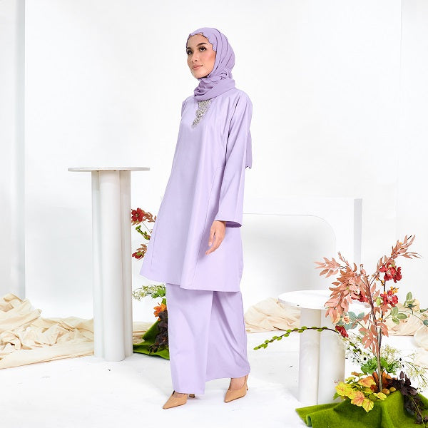 KAMILA KURUNG