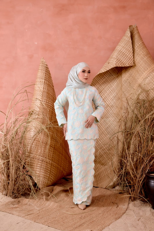 EZARA SCALLOP KURUNG