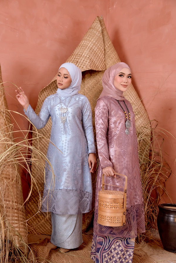 WIDURI KURUNG LACE TOP