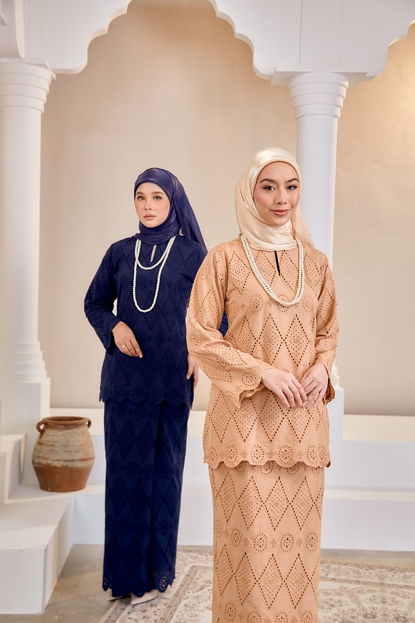 FIONA EMBROIDERY KURUNG