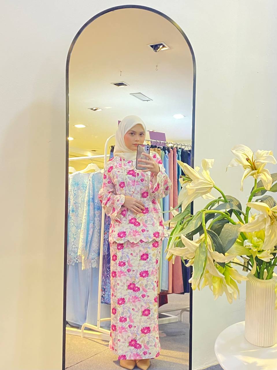 CLARA KURUNG