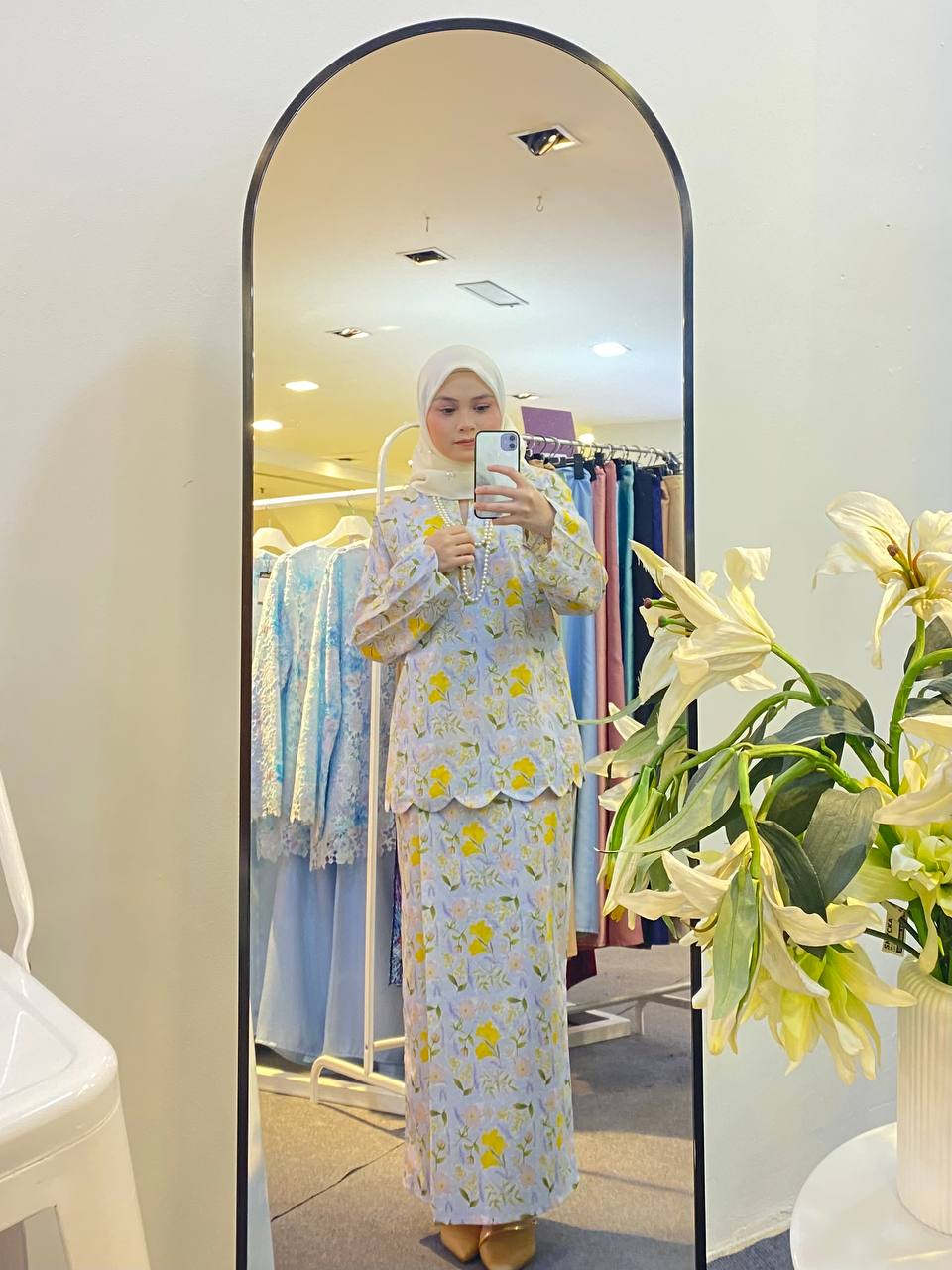 CLARA KURUNG
