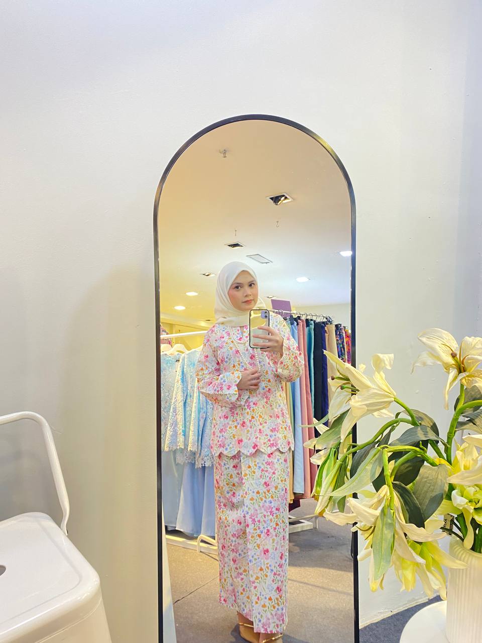 CLARA KURUNG