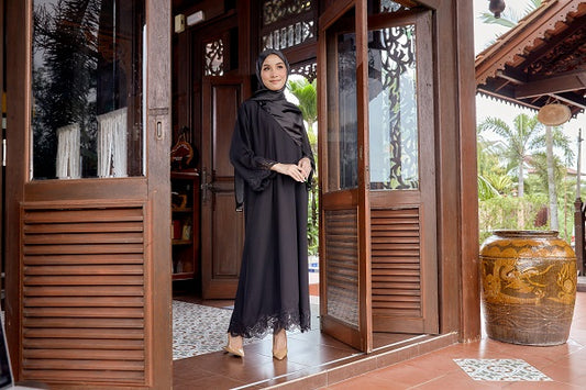 ELYNA  ABAYA LACE - FREE SHAWL