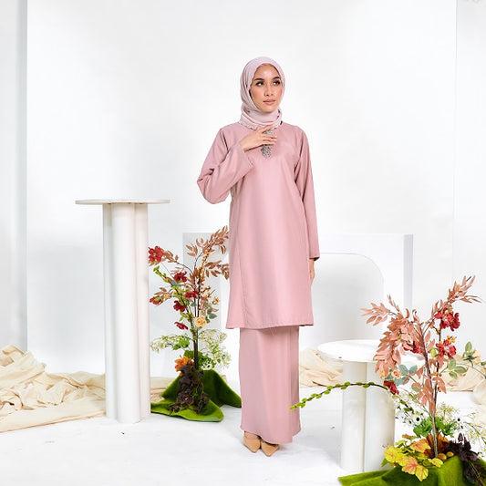KAMILA KURUNG